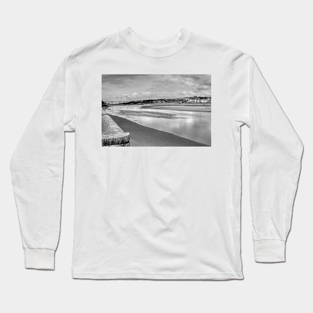 River Torridge Bideford Devon Mono Long Sleeve T-Shirt by avrilharris